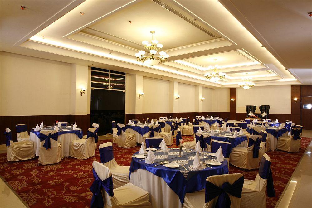 Ambrosia Sarovar Portico Haridwār Exteriör bild