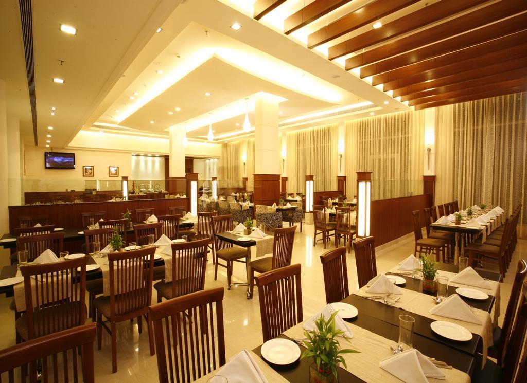 Ambrosia Sarovar Portico Haridwār Exteriör bild