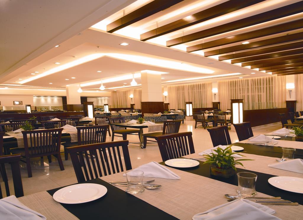 Ambrosia Sarovar Portico Haridwār Exteriör bild