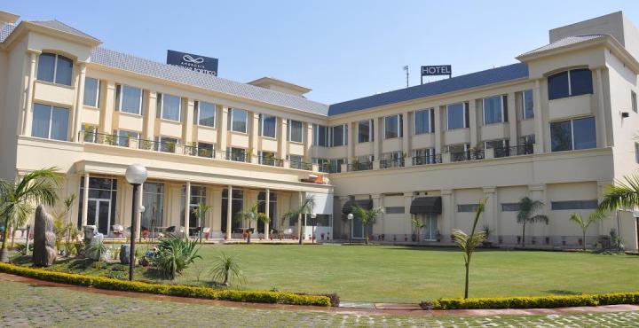 Ambrosia Sarovar Portico Haridwār Exteriör bild