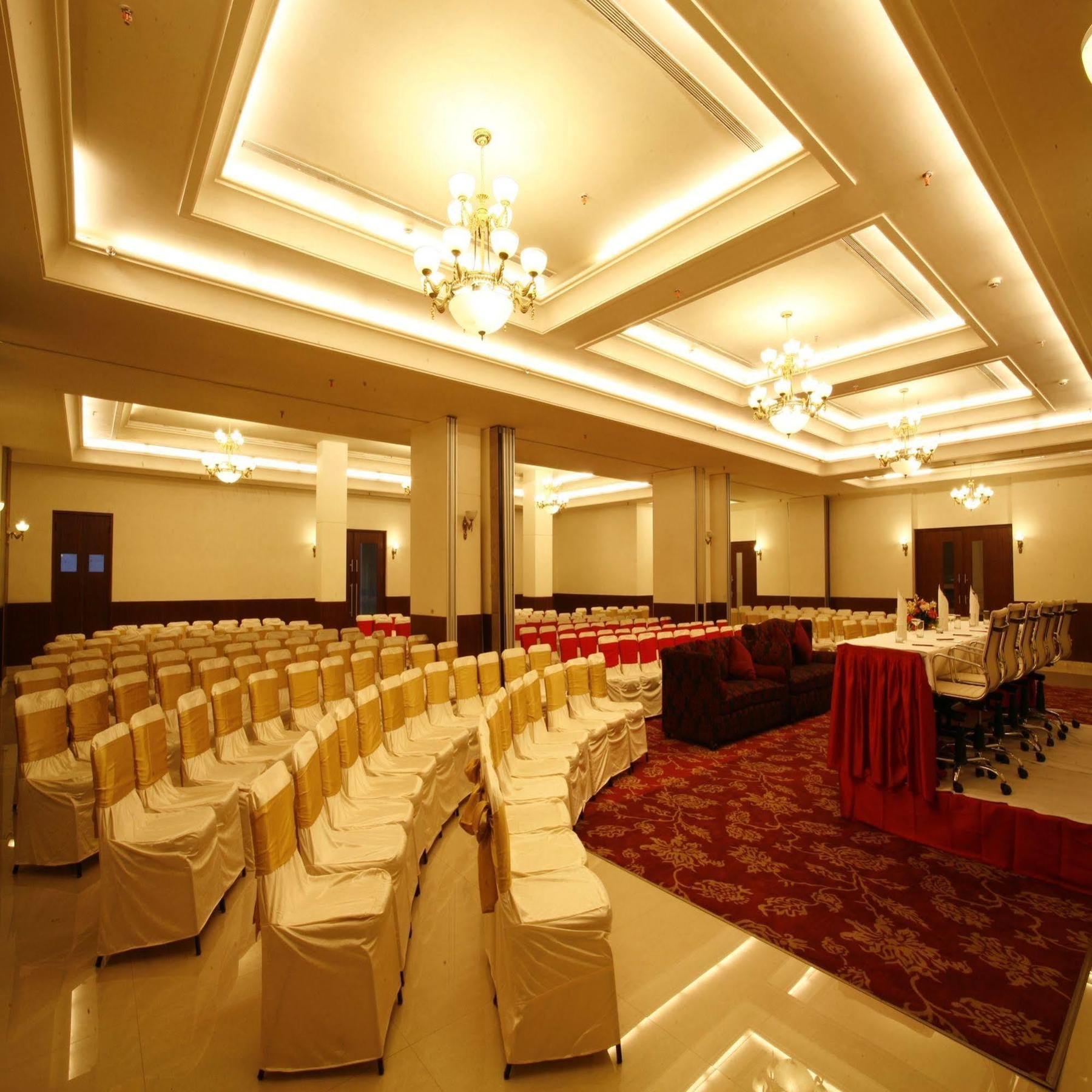 Ambrosia Sarovar Portico Haridwār Exteriör bild