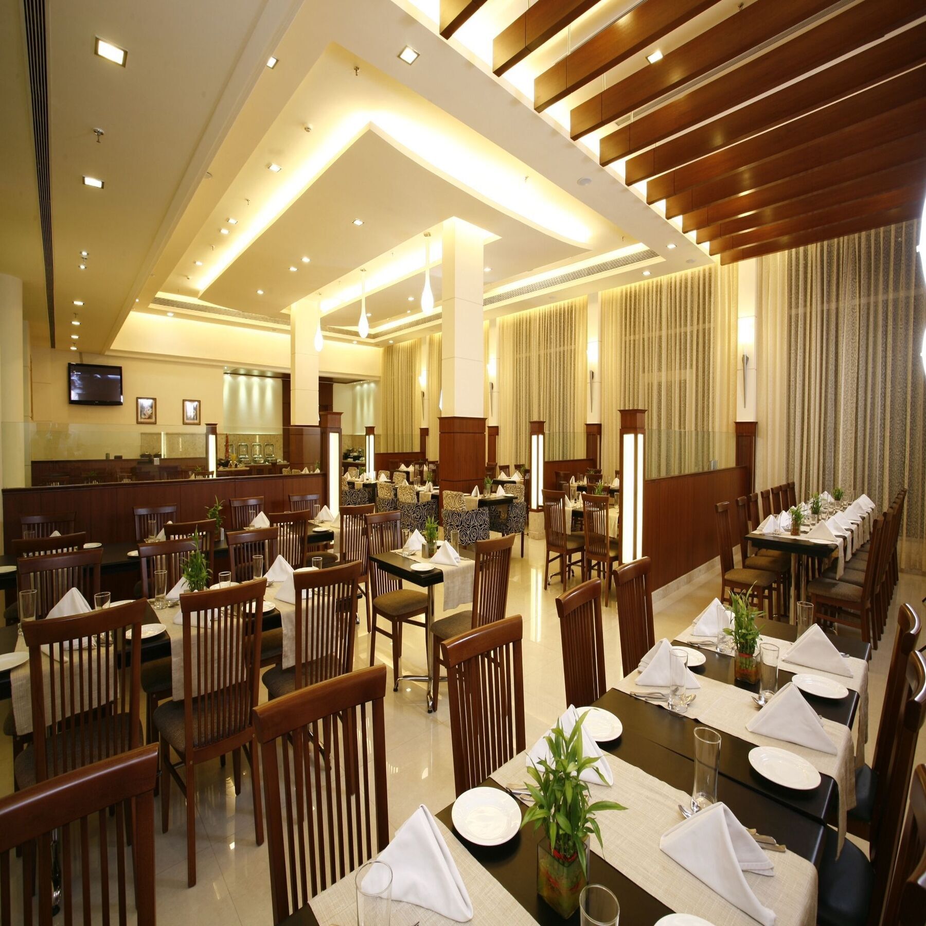 Ambrosia Sarovar Portico Haridwār Exteriör bild